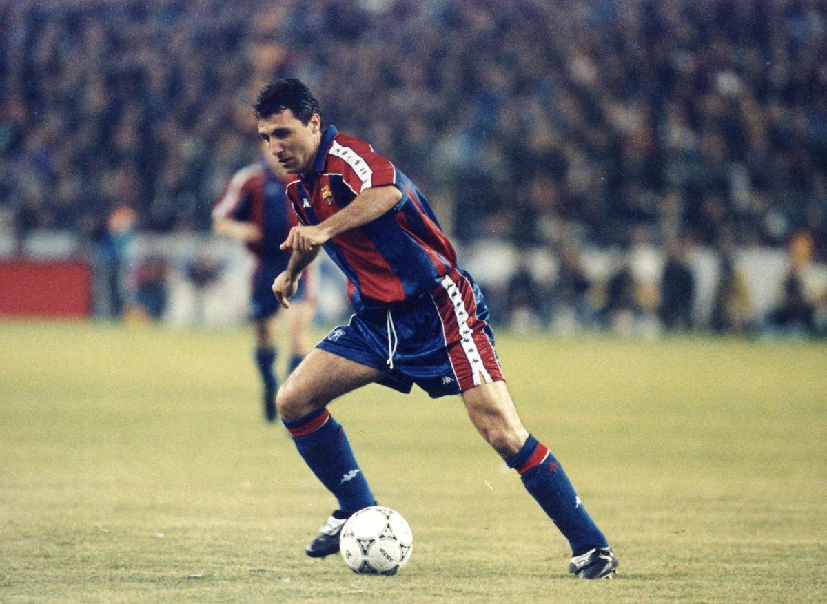 Hristo Stoichkov (93/94) es considerado el el mejor jugador búlgaro de todos los tiempos Hristo Stoichkov (93/94) es considerado el el mejor jugador búlgaro de todos los tiempos