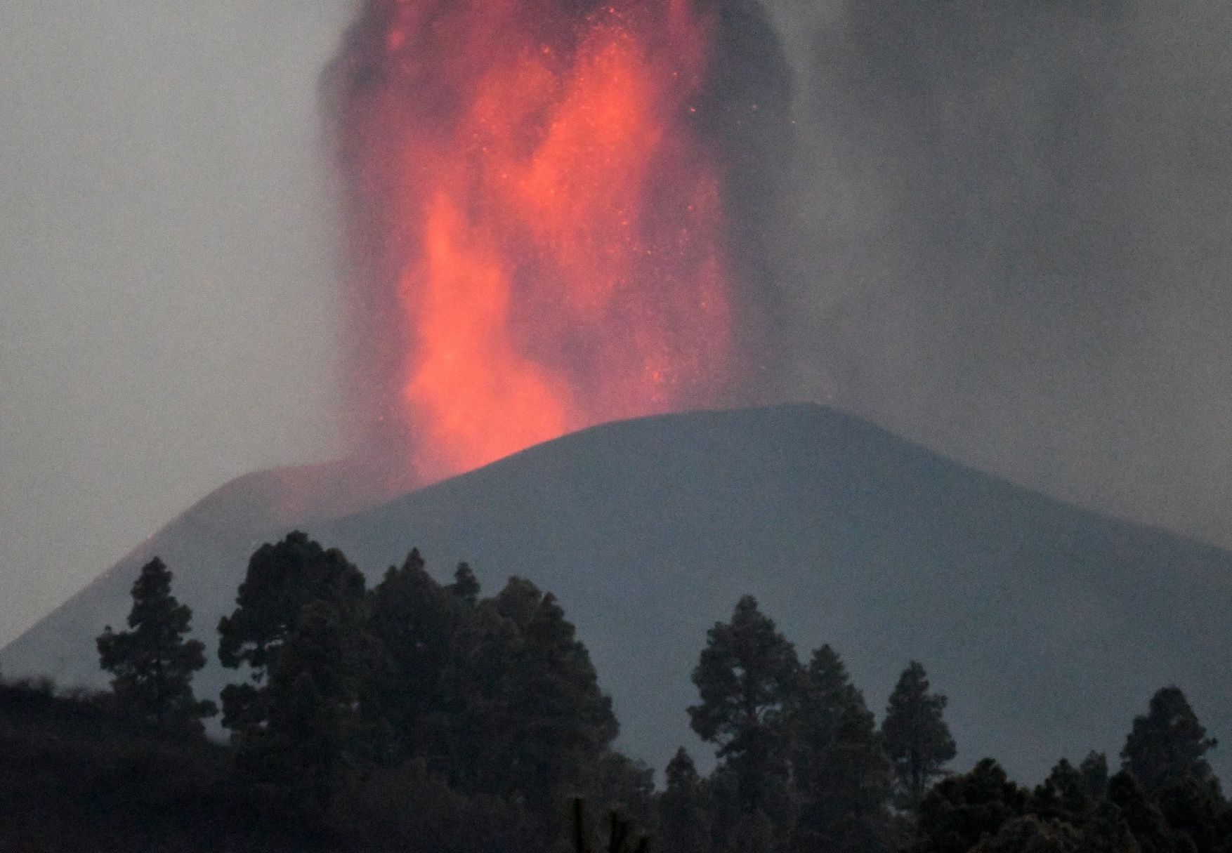 L'erupció del volcà fotografiada per un manresà