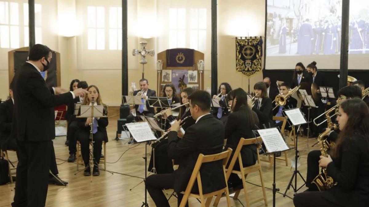 La música de Cuaresma llena Trascorrales | FERNANDO RODRÍGUEZ