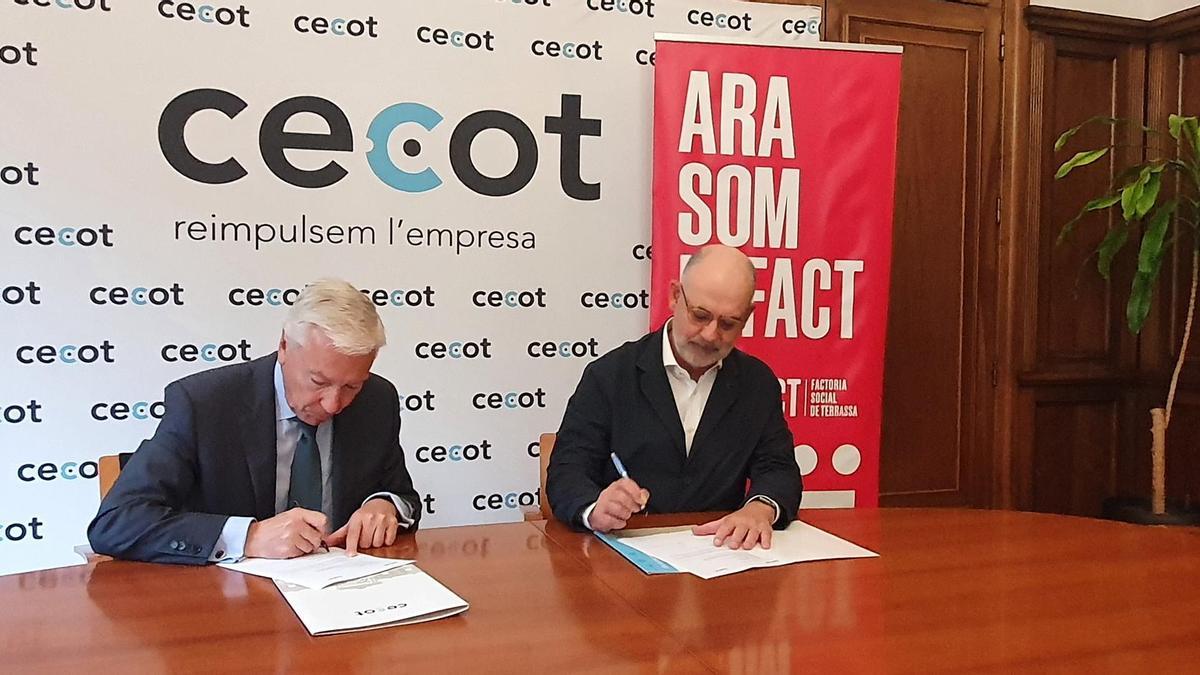 El presidente de la CECOT, Antoni Abad y el presidente de LaFACT, Factoria Social de Terrassa, Xavier Queralt