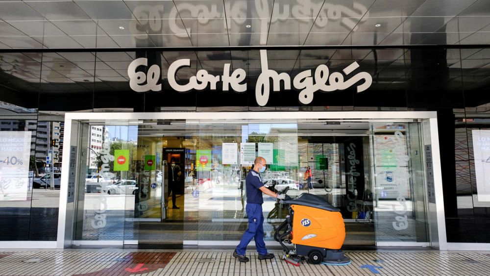 El Corte Inglés reabre este lunes