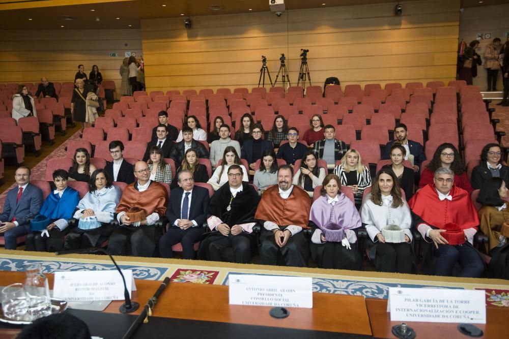 Entrega de los premios de excelencia académica en el rectorado