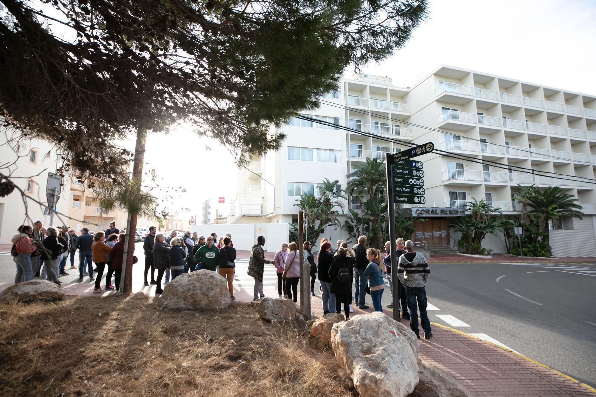 Aquí están las fotos de la concentración de trabajadores de hoteles de la cadena By Llum en es Canar