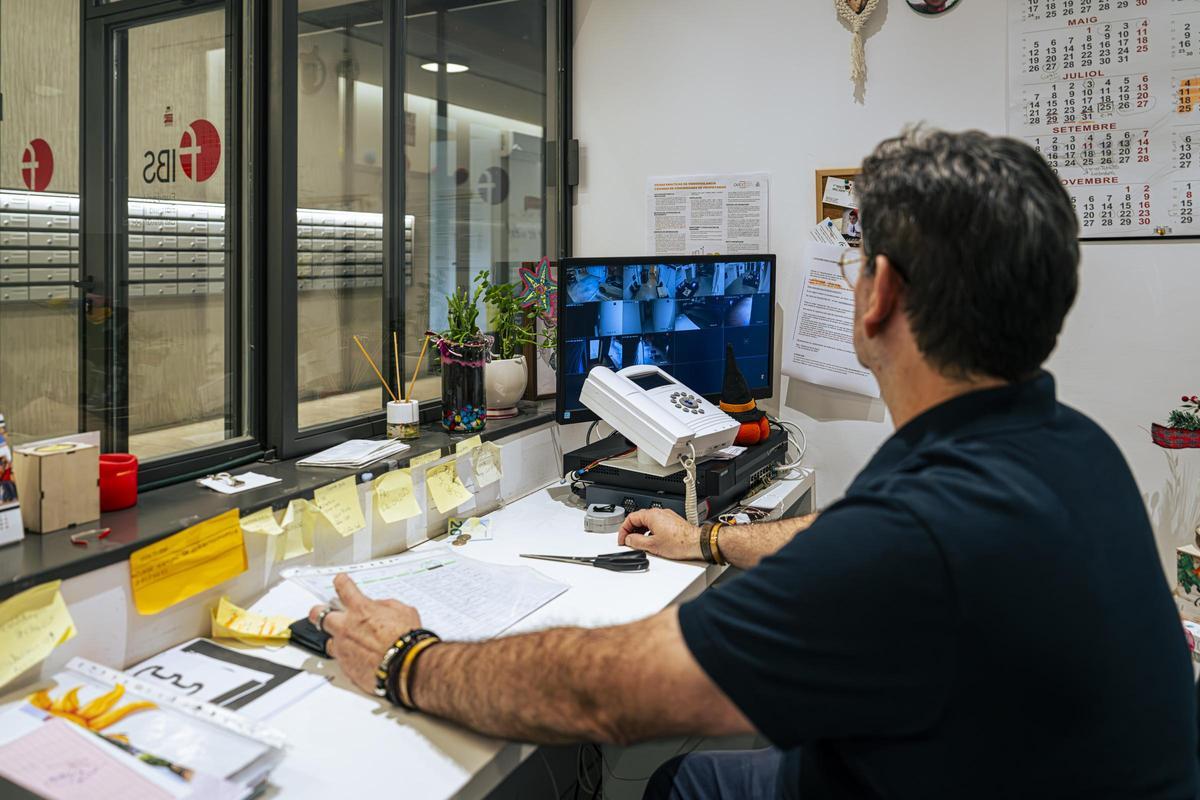 Así se vive en el coliving sénior Adela Barquín, en Sant Feliu de Llobregat