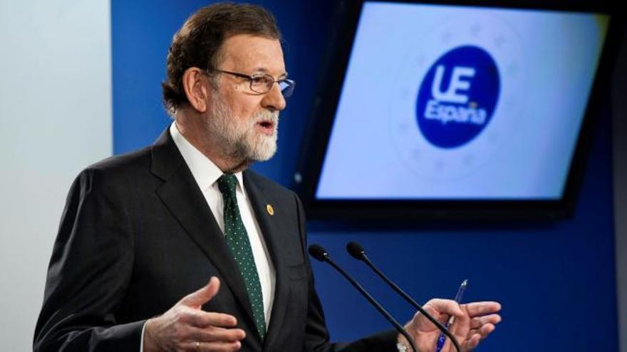 Rajoy: &quot;España irá al Mundial de Rusia y lo ganará&quot;