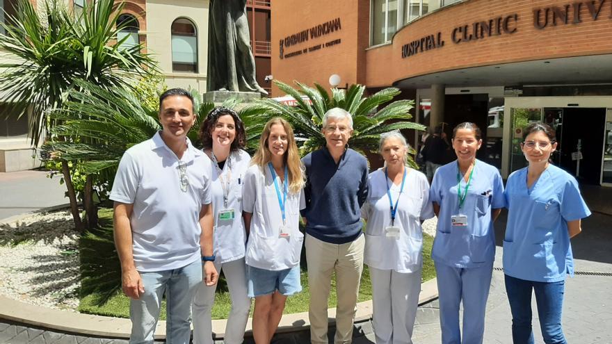 El Hospital Clínico de València realiza con éxito una transfusión de sangre intrauterina