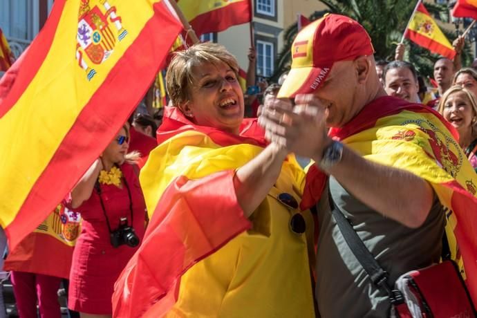 Concentración por la unidad de España en Santa Ana