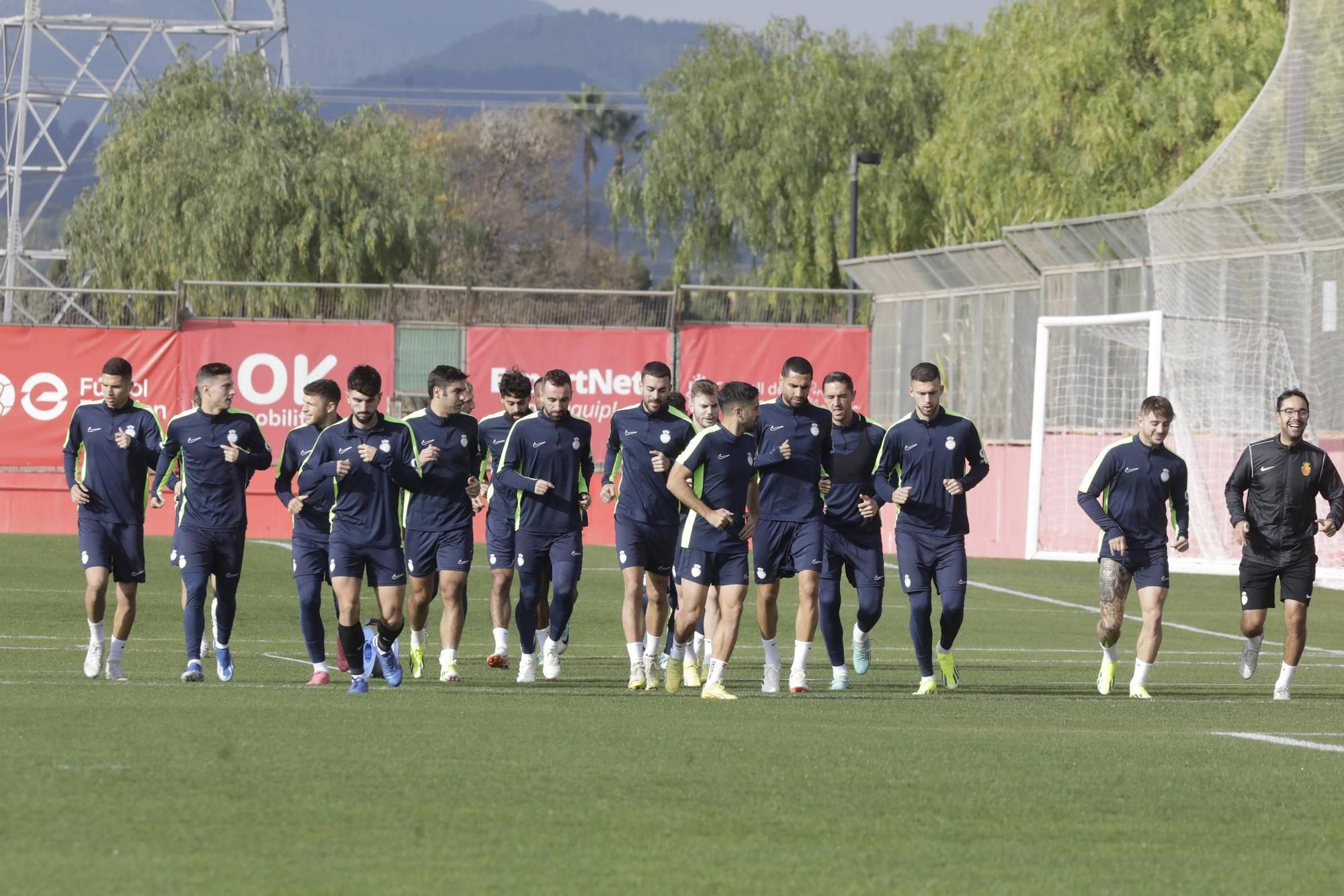 El RCD Mallorca vuelve al trabajo tras Navidad