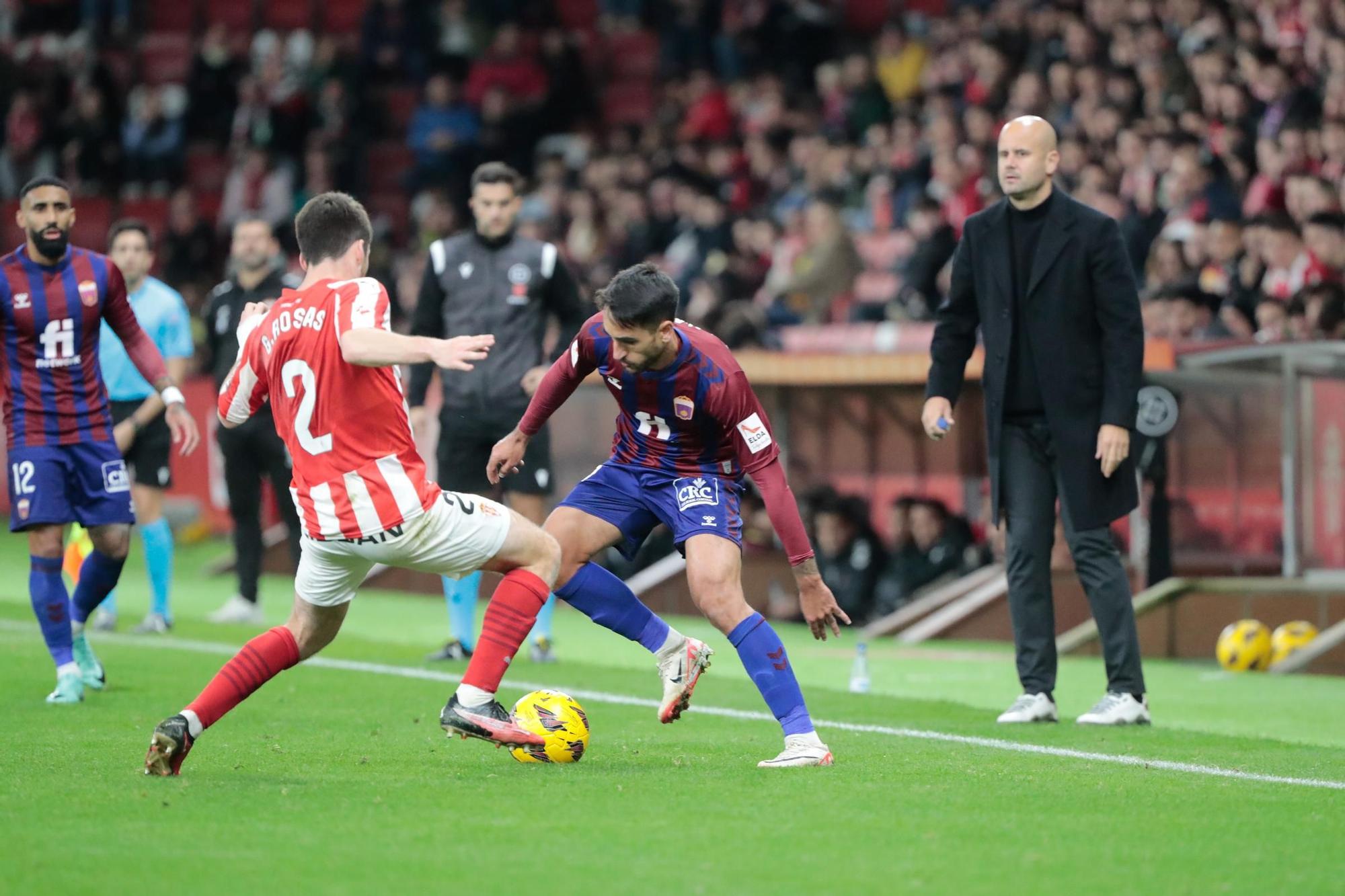 El Eldense cae 2-0 ante el Sporting en El Molinón