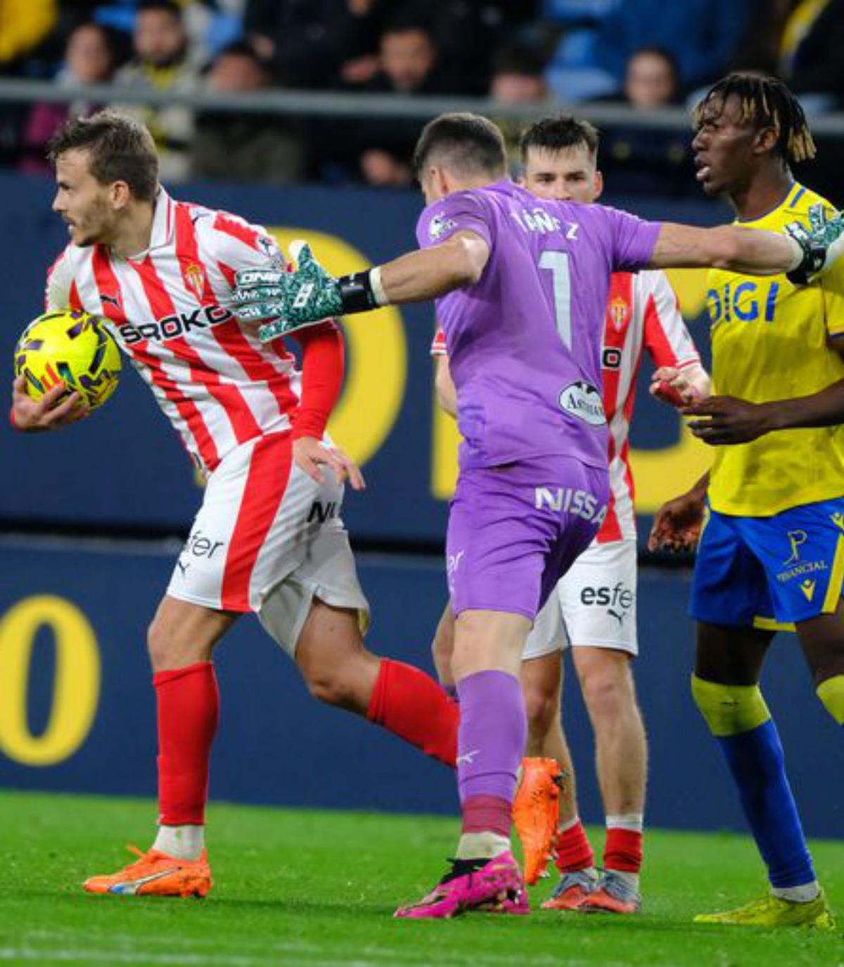 De los nervios del banquillo, a los datos del "mal momento"