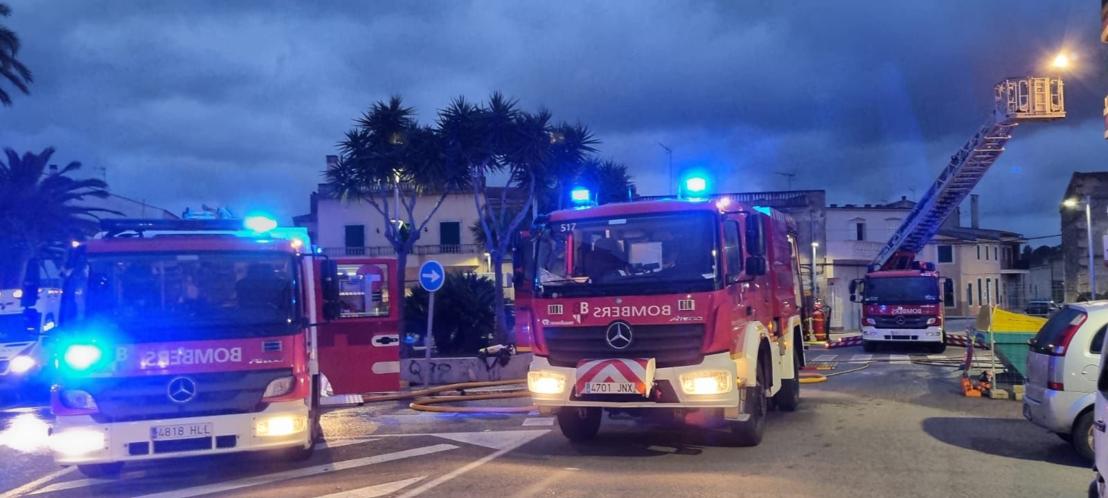 Un incendio destruye un piso en Santa Margalida