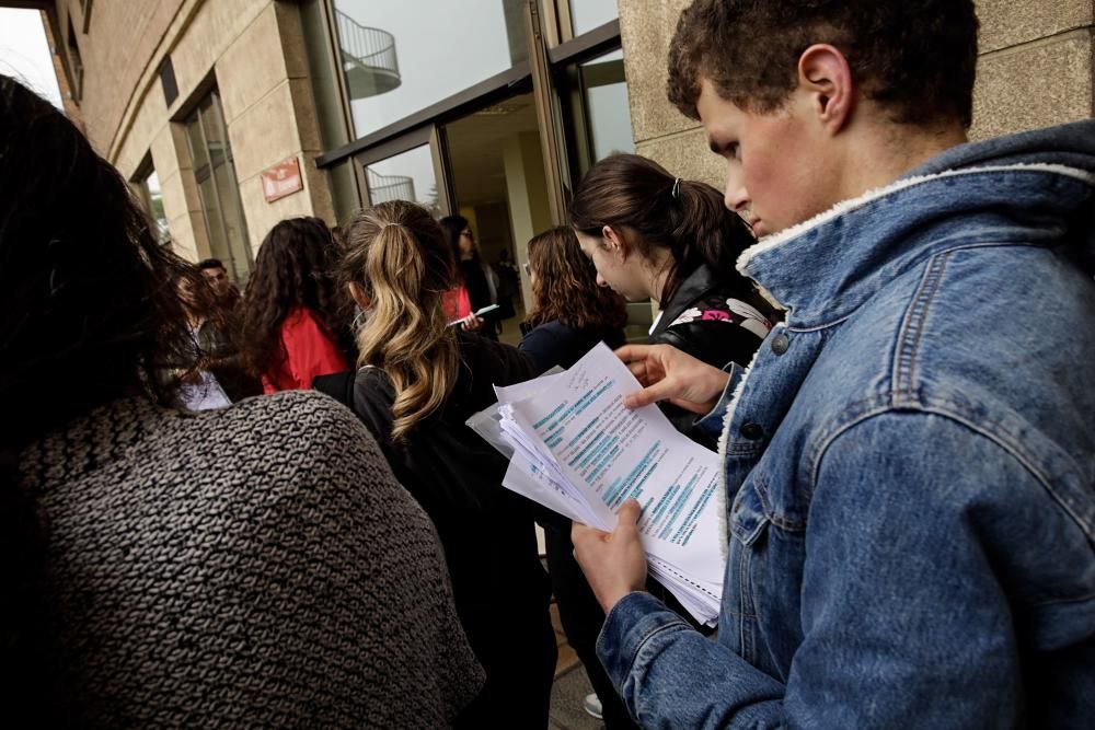 EBAU 2019 en Asturias: primer día de exámenes de selectividad en Gijón