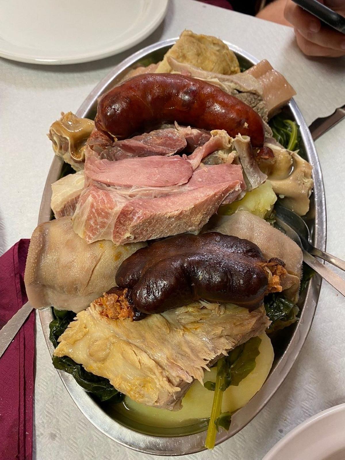 Cocido del Mesón Barcelona.