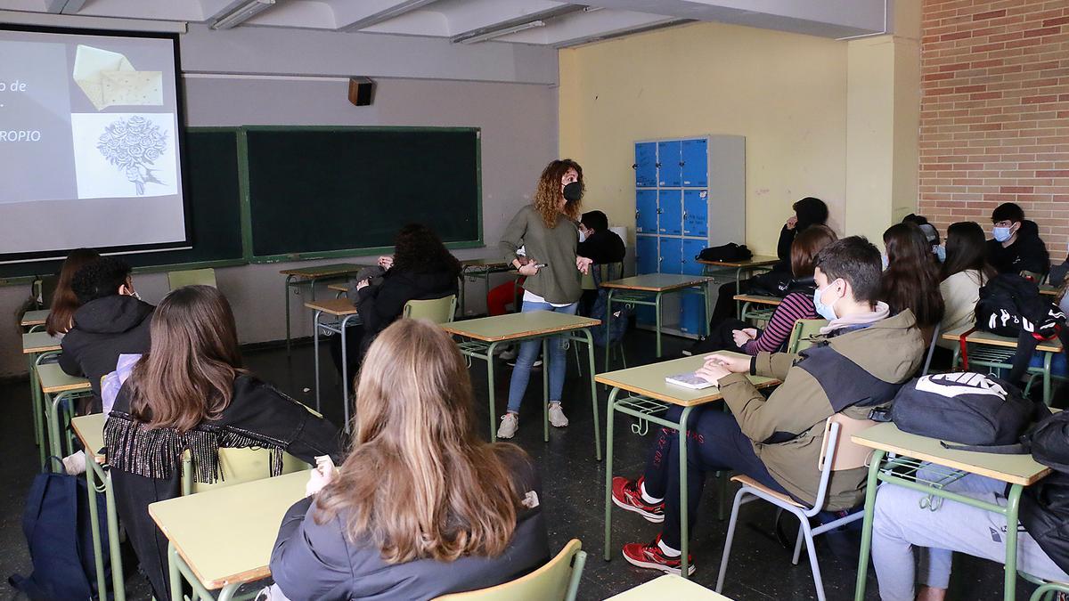 Taller de prevenció de violència de gènere a Puçol.