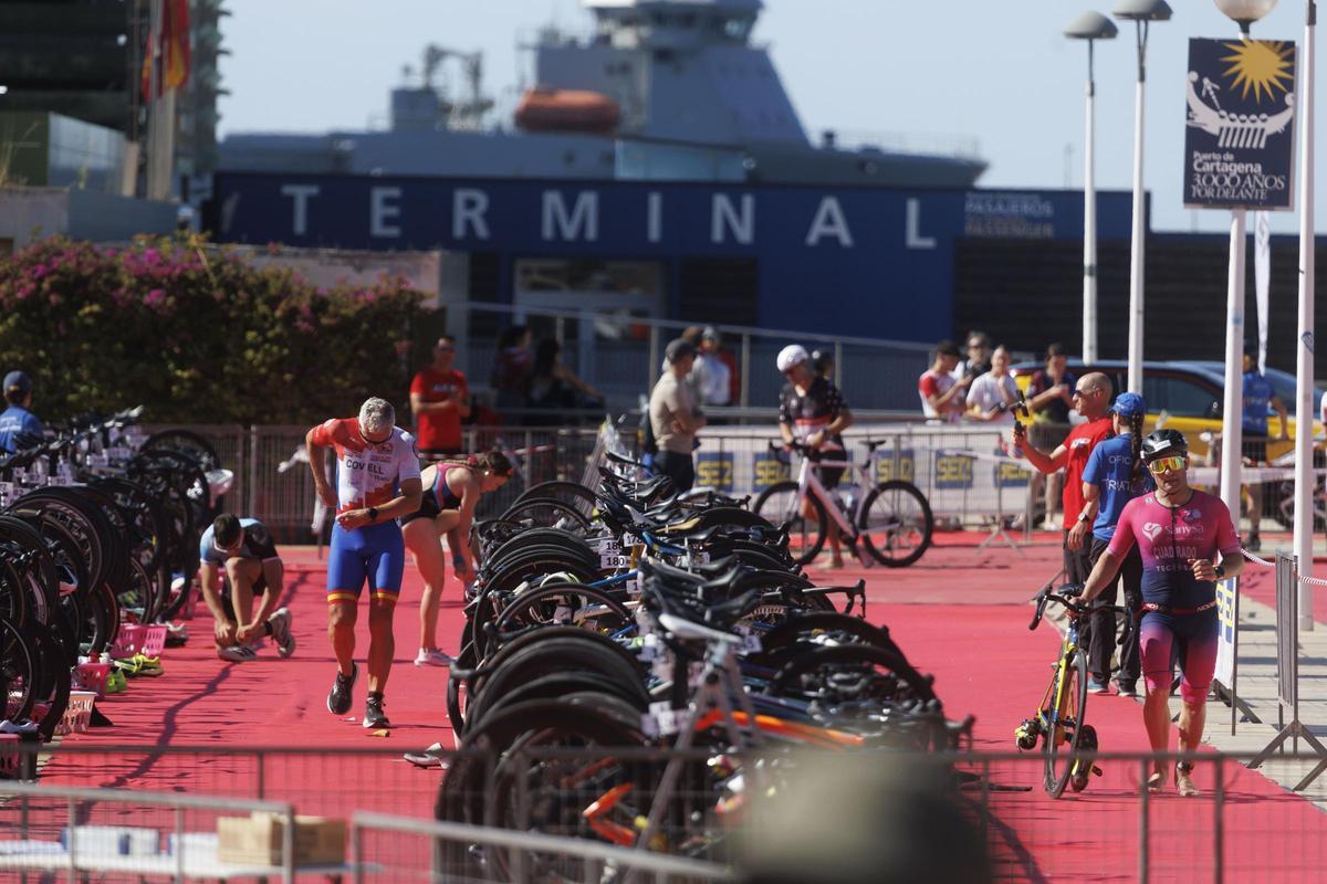 Las mejores imágenes del triatlón de Cartagena