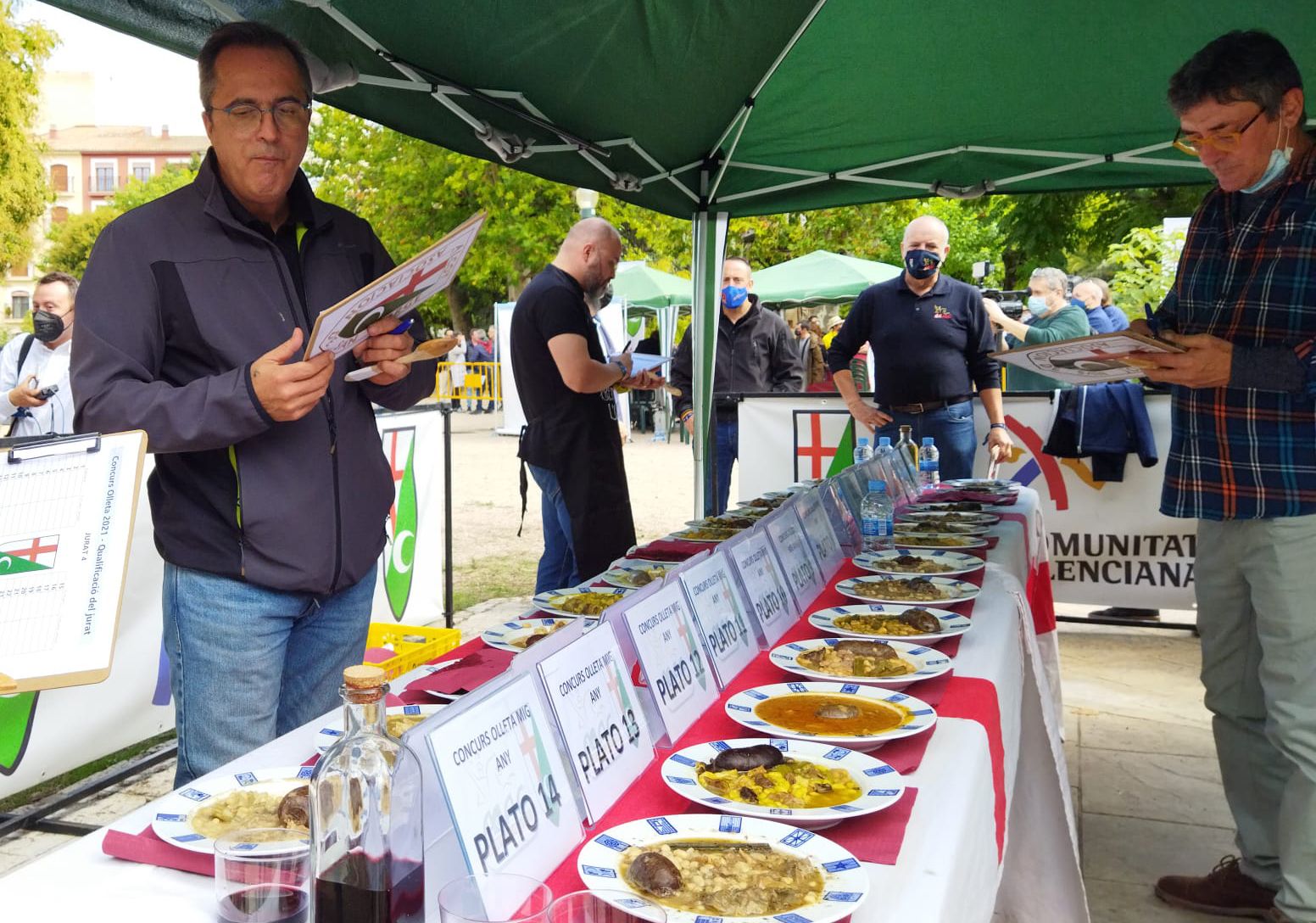 La Fiesta renace a medias en Alcoy