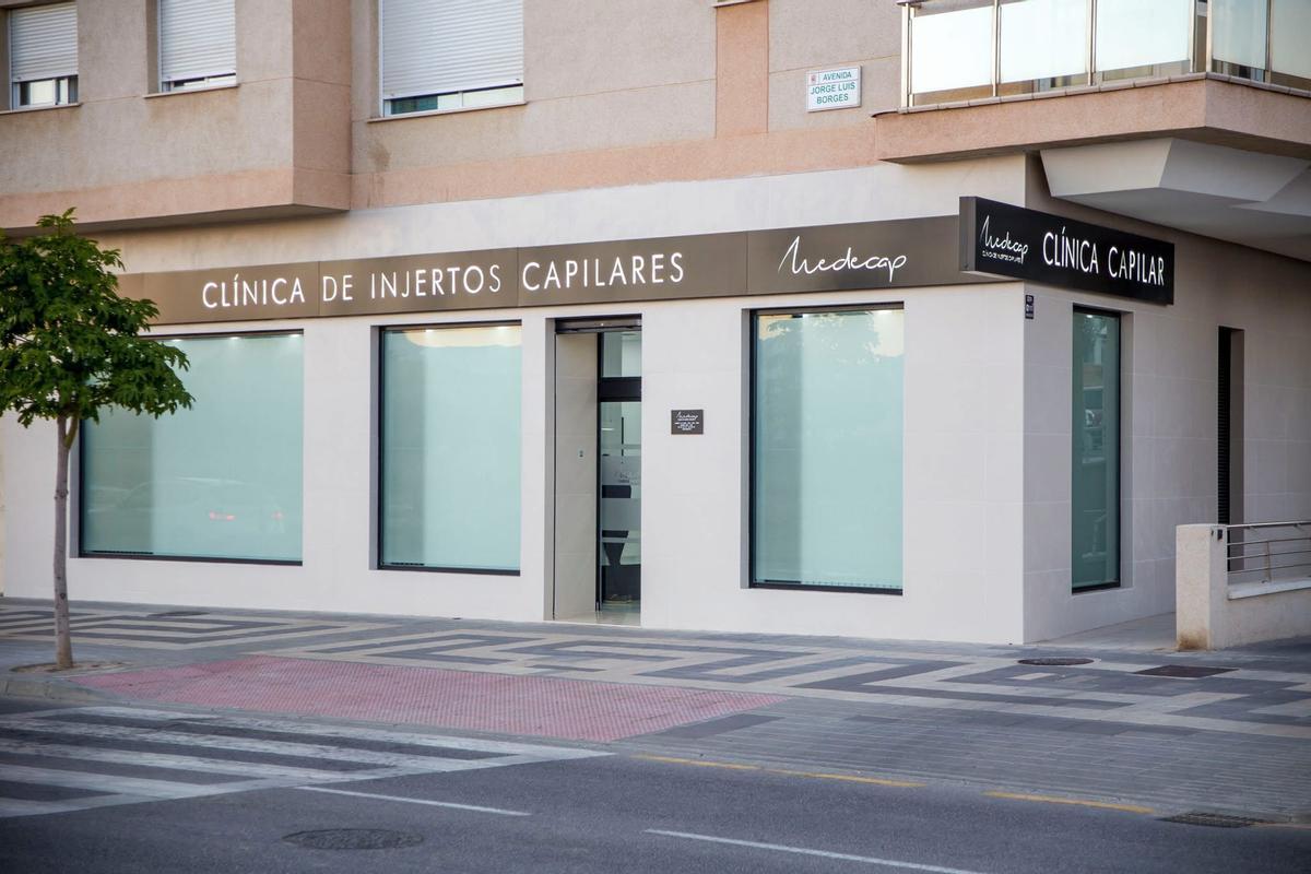Aspecto exterior de la Clínica Medecap