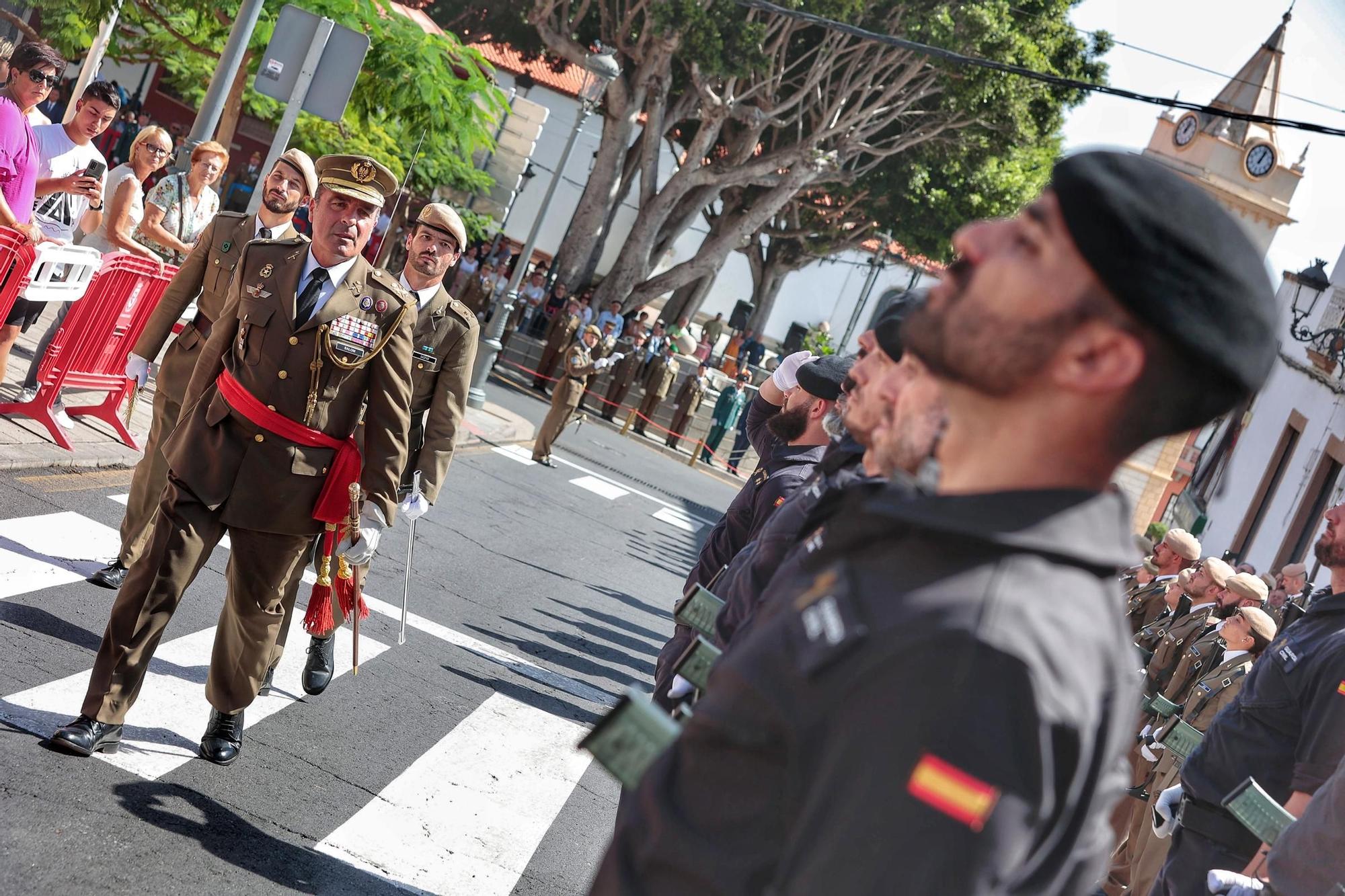 Acto de la bandera de la Fiesta Nacional en Arafo