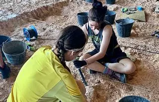 Tavernes de la Valldigna El último hallazgo del Bolomor es un hueso quemado de 300.000 años