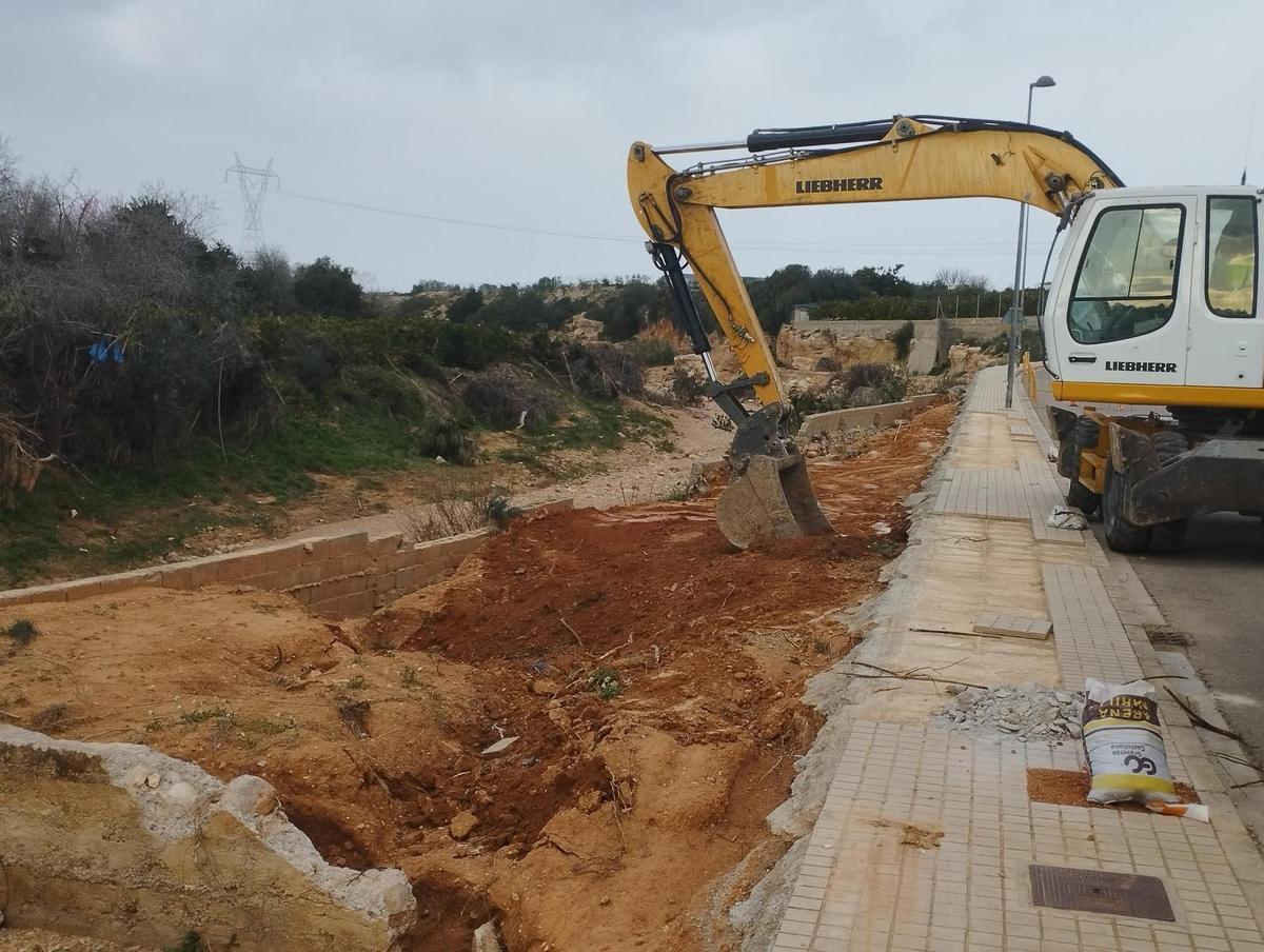 Trabajos de estabilización del cauce del Pozalet en Loriguilla.