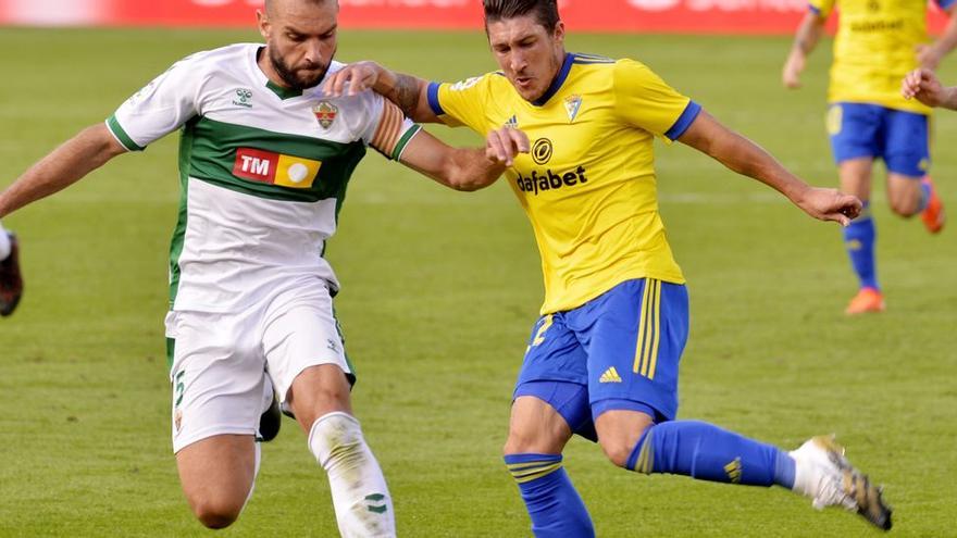 Elche y Cádiz empatan con Lucas Boyé como gran protagonista