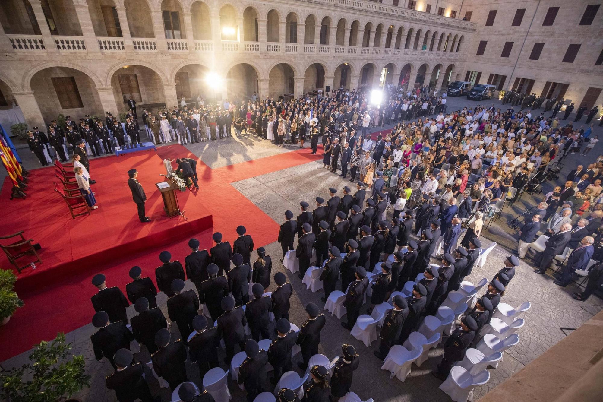 Fotos | La Policía Nacional celebra por todo lo alto su ‘Diada’ en el patio de la Misericòrdia, en Palma