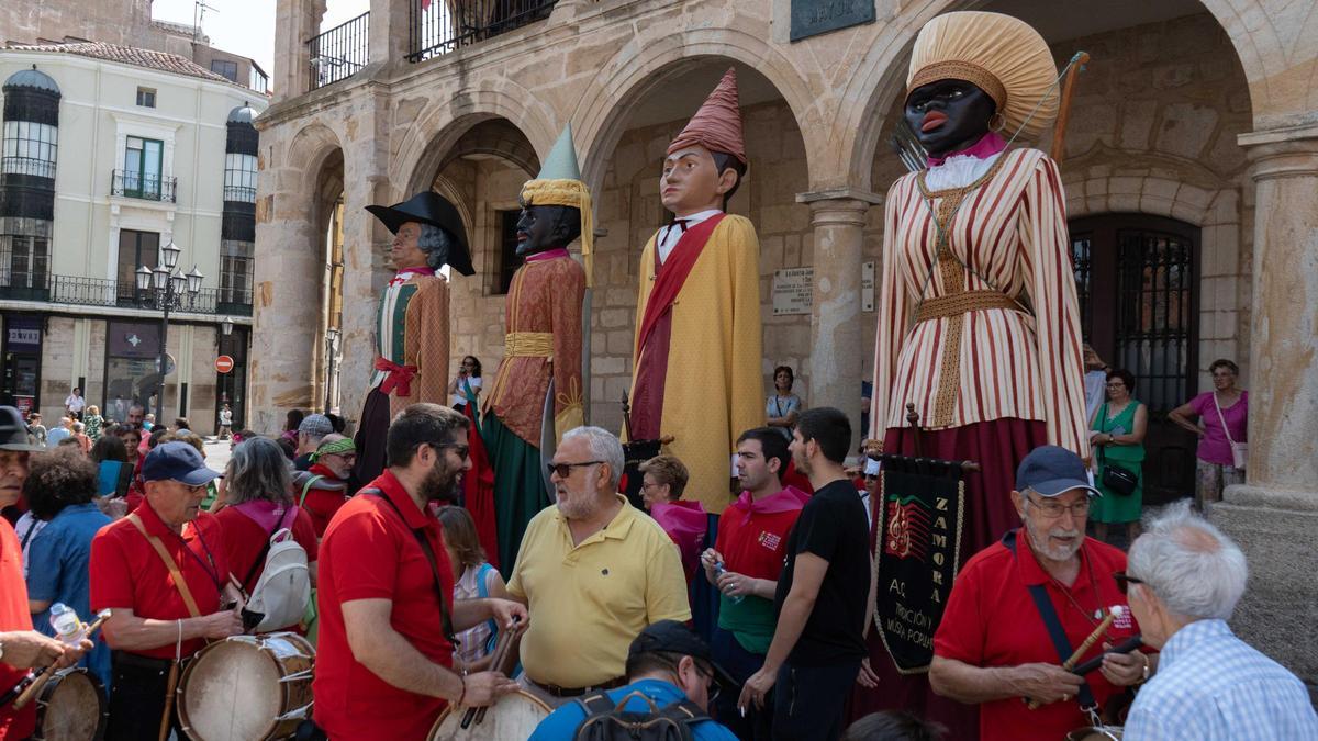 La Plaza Mayor de Zamora durante las Fiestas de San Pedro de 2023