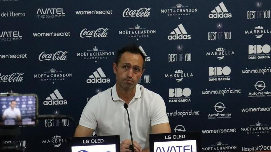 Aira, durante la rueda de prensa previa al encuentro de esta tarde ante el Cádiz &#039;B&#039;