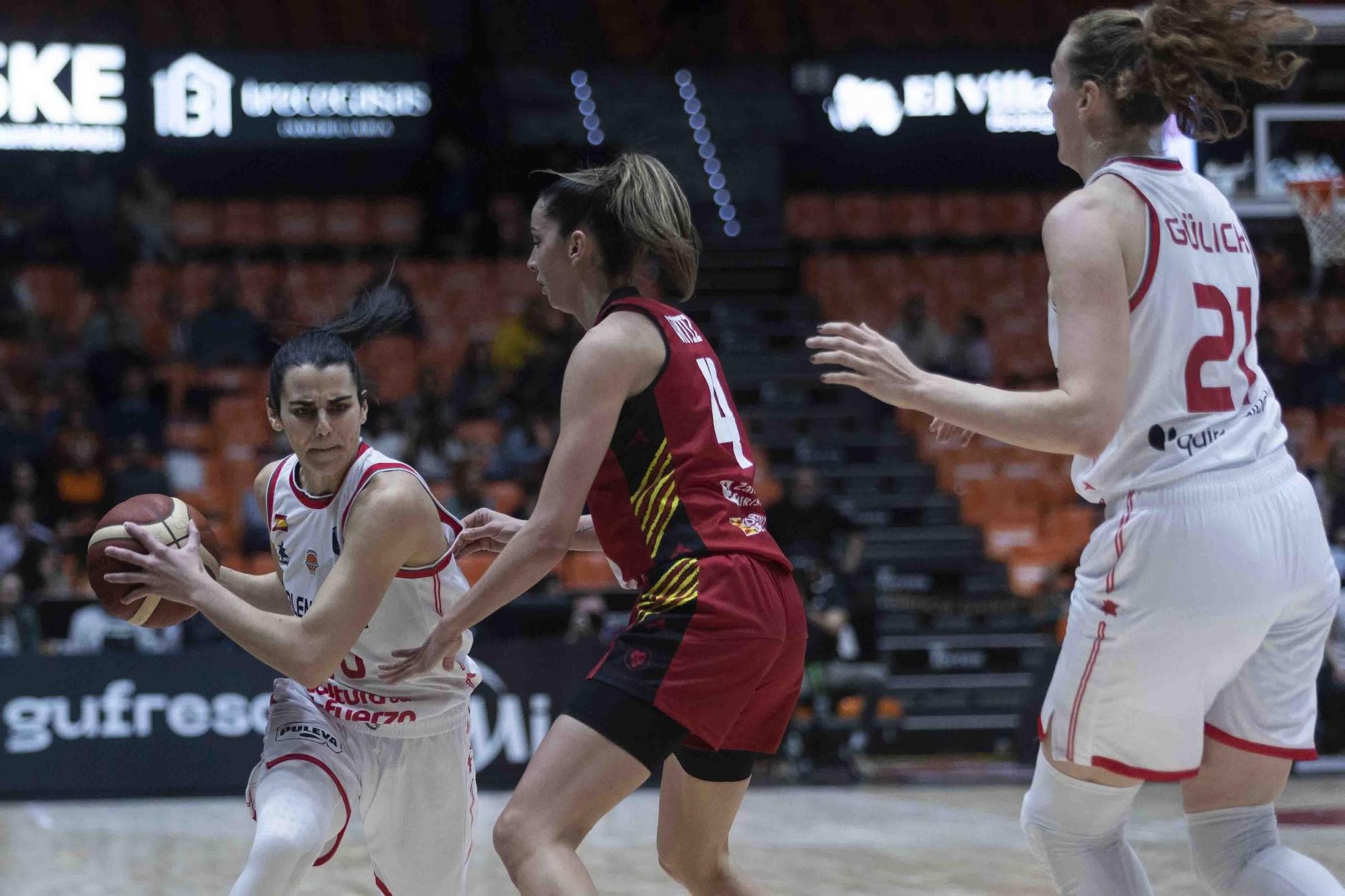 Valencia Basket - Casademont Zaragoza de Euroleague Women.