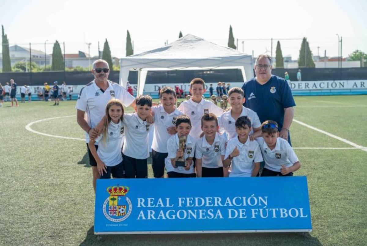 La Muela Benjamín B también se llevó el título liguero.