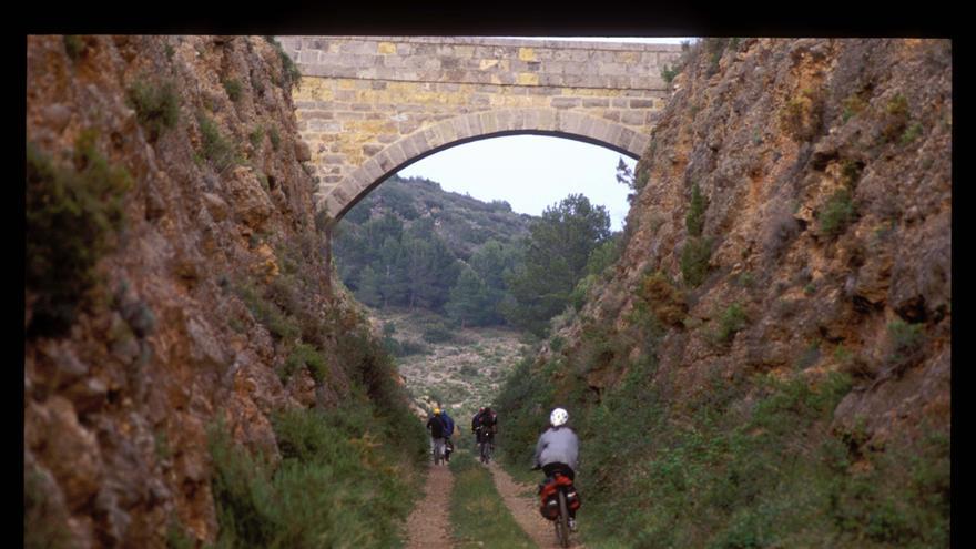 La Generalitat invierte 97,4 millones en 258 km de vías ciclopeatonales en cuatro años