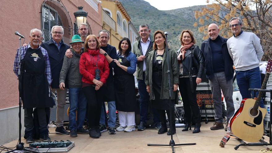 Benigembla, a reventar en la Feria del Embutido de la Vall de Pop