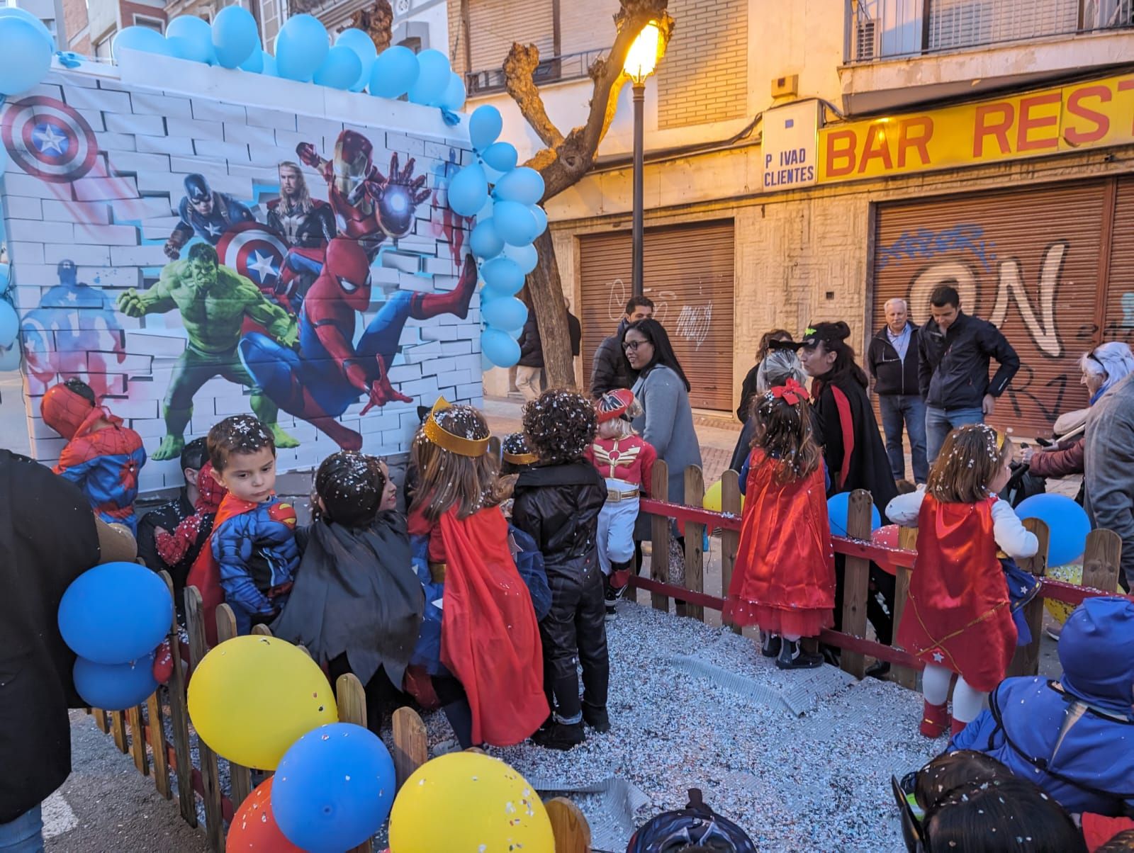 Las mejores fotos del desfile de disfraces del Carnaval de Benicàssim