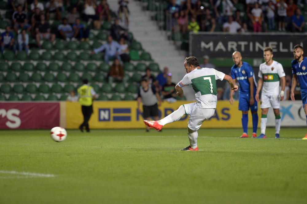 Nino resuelve en tiempo añadido desde el punto fatídico, no se lo dejó a Edu Albacar, cuando el partido parecía terminar con empate a cero