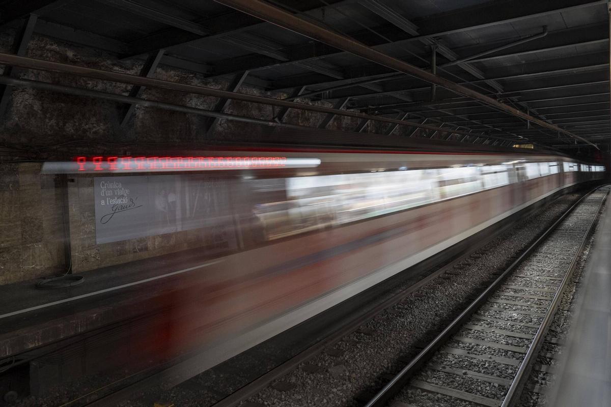 TMB abre la estación de metro ‘fantasma’ de Gaudí en Barcelona, el 2 de octubre de 2025.