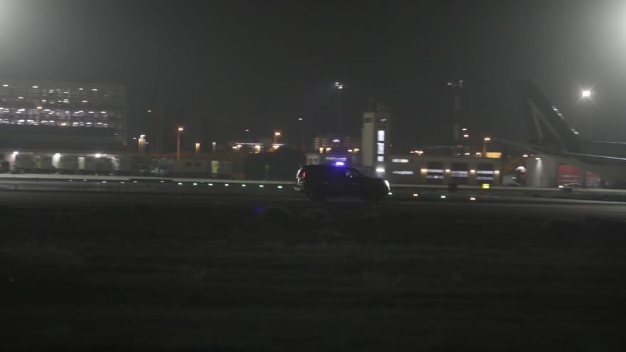 Cierre del aeropuerto de Palma: Guardia Civil y Policía amplían la búsqueda de los pasajeros fugados a los alrededores del aeropuerto y la ciudad de Palma