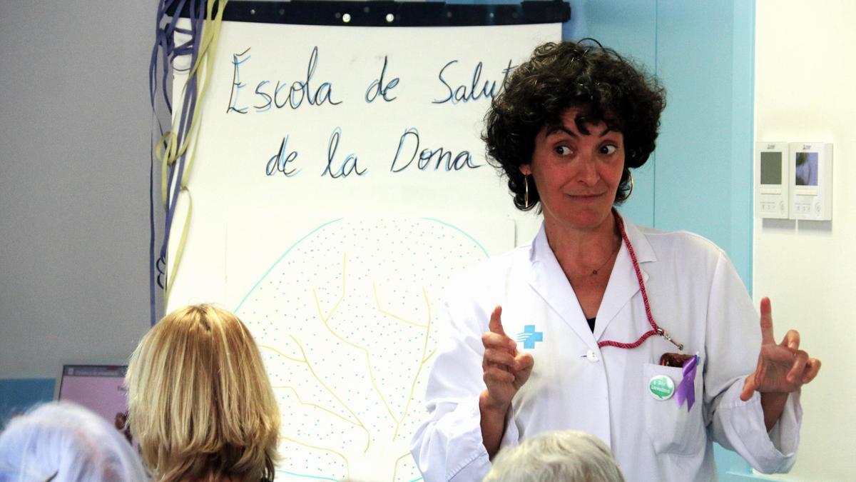 Primera sesión de la Escuela de Salud de la Mujer del CAP El Castell de Castelldefels.
