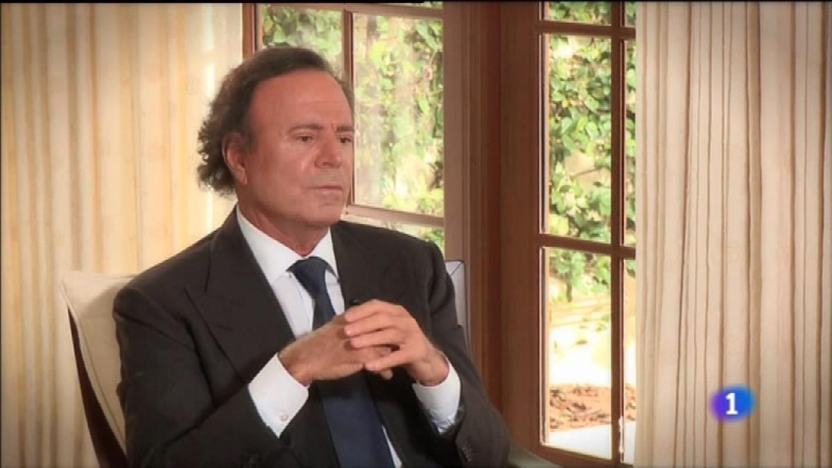 Giro inesperado en el caso sobre agresión sexual que señala a Julio Iglesias: la fiscalía da a conocer la contundente decisión