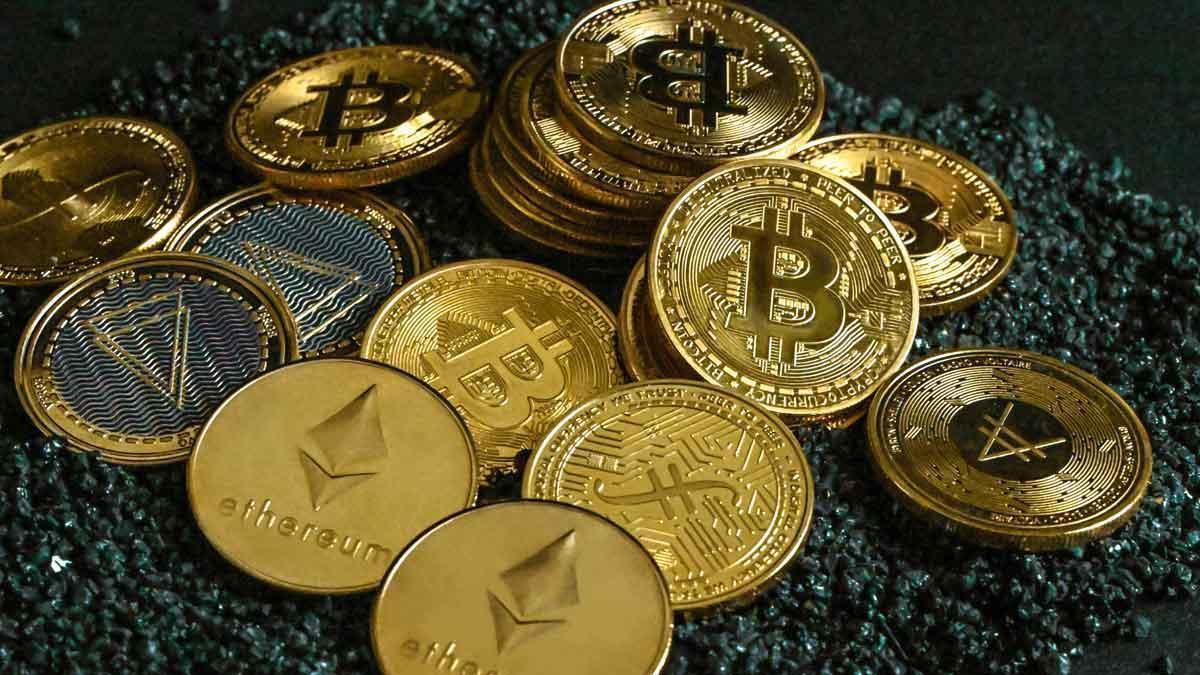 Gelir 2025'te kripto para birimleri nasıl beyan edilir: staking, Bitcoin, kayıplar ve Model 721