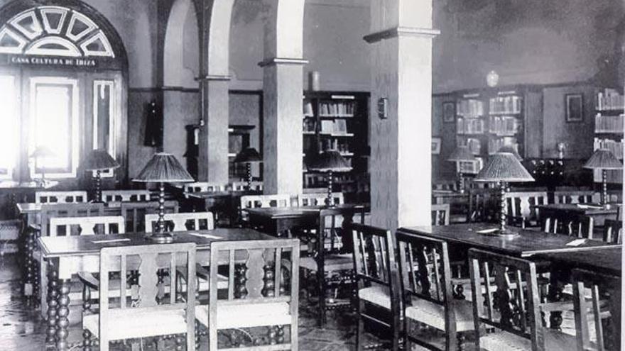 La Biblioteca que conocimos en Vara de Rey.