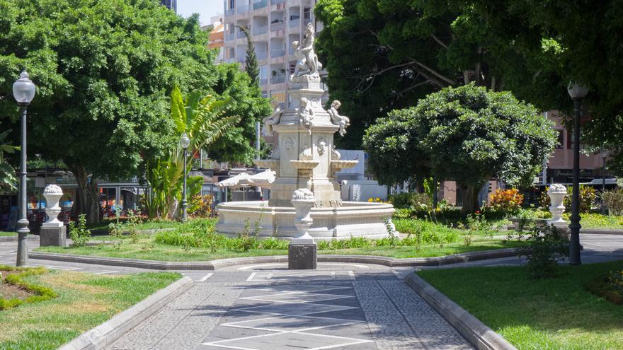 Un herido tras ser atropellado por una guagua en Santa Cruz de Tenerife