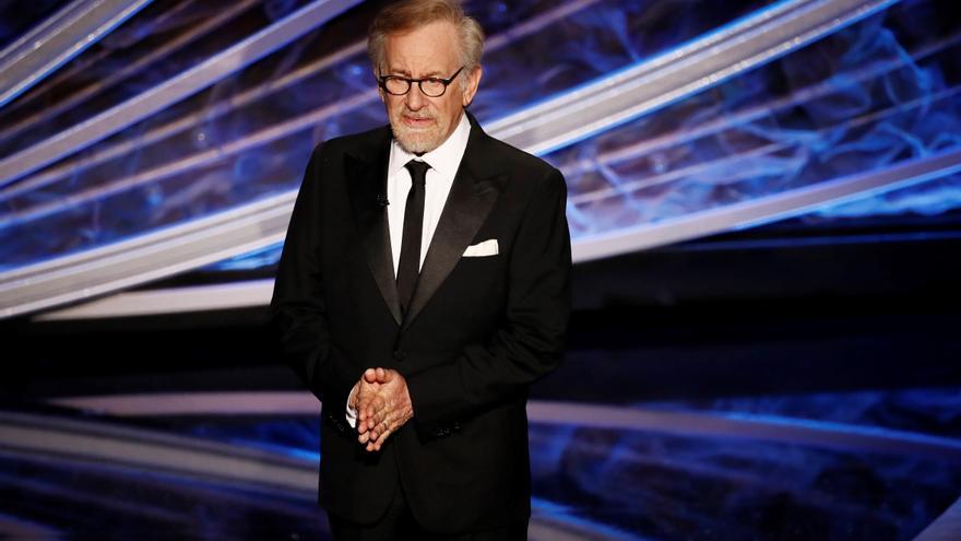 Steven Spielberg se estrena en el videoclip grabando con un &#039;smartphone&#039;