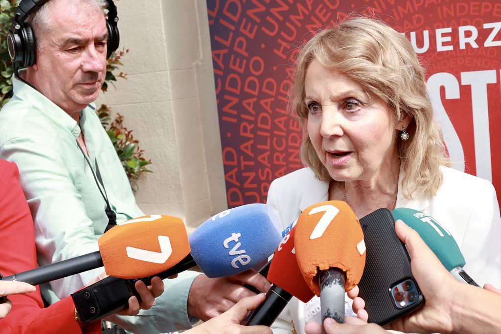 Las imágenes de la reina Letizia en el acto en Murcia por el Día Mundial de la Cruz Roja