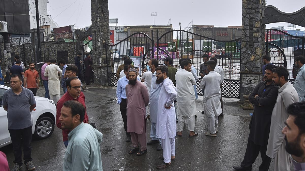 Hindistan, dakikada Pakistan'a saldırıyor