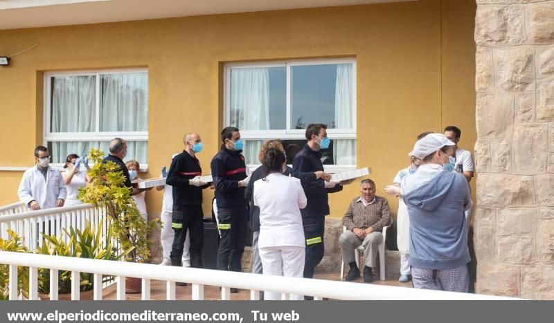 Reparto monas de Pascua Castelló