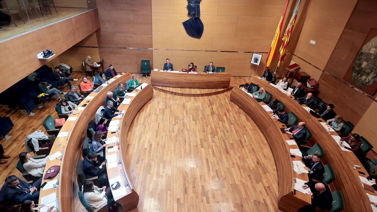 Pleno extraordinario y urgente en el Ayuntamiento de València