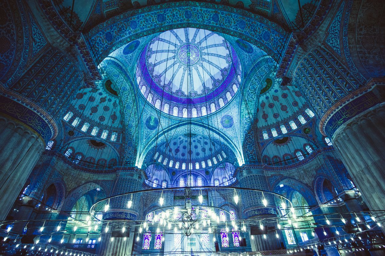 Interior de la mezquita azul, Estambul.