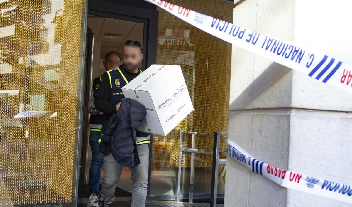 4 hores sota la lupa policial i sanitària