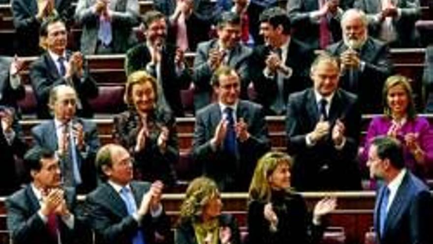 Las Cortes complementan la pensión de los parlamentarios