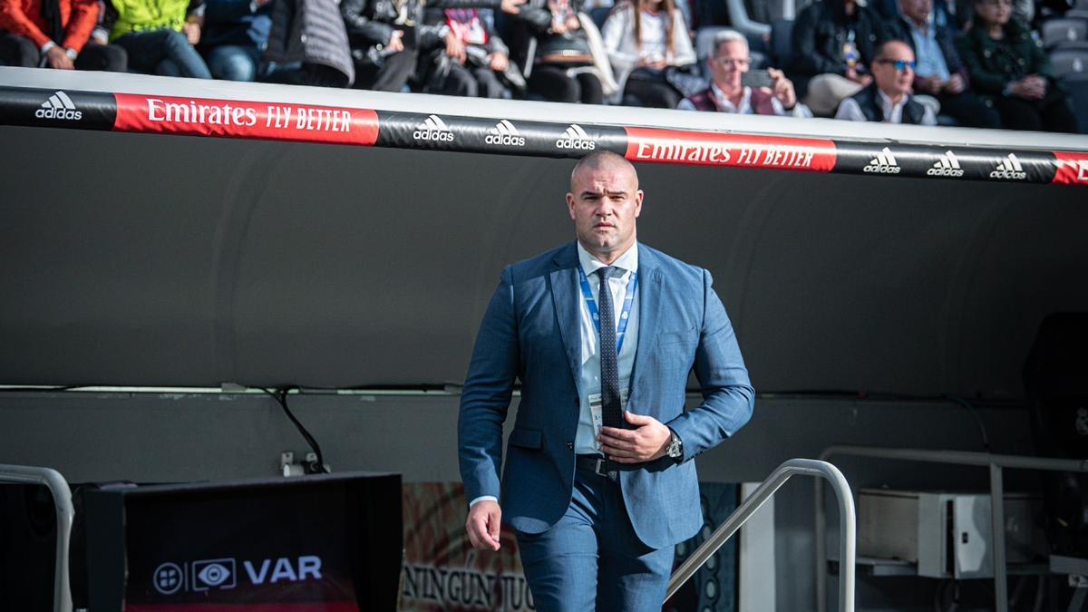 Óscar Orozco, en un desplaçament del Girona FC al Santiago Bernabéu